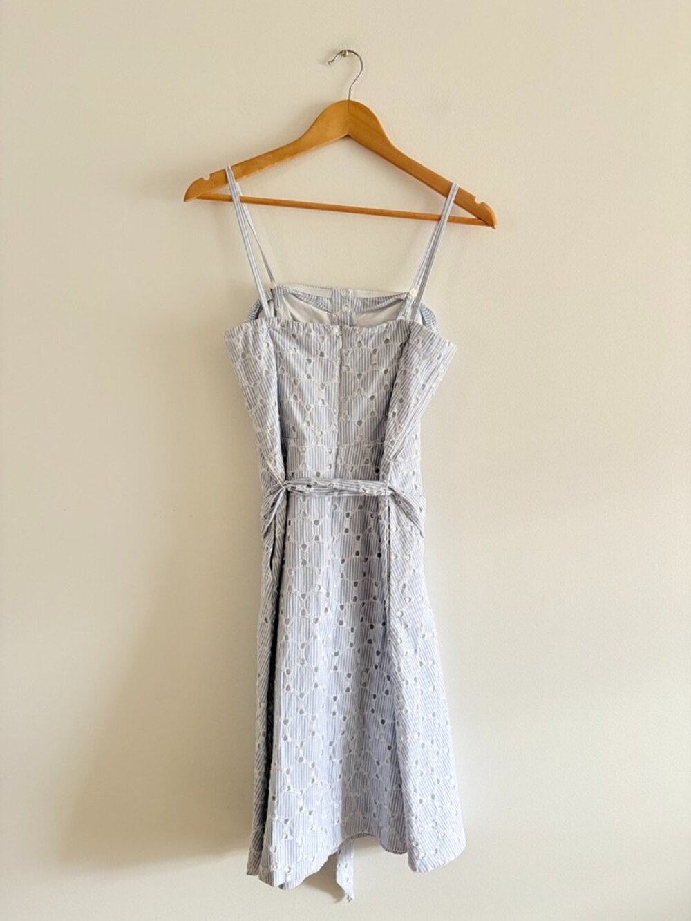 Banana Republic Eyelet Sundress Light Blue White Embroidered Size 8 - Picture 5 of 8